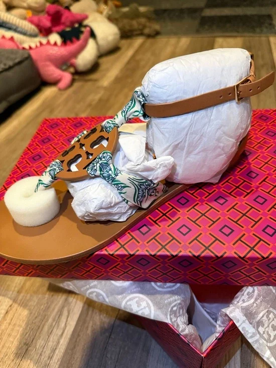 Brand New Tory Burch Tan Leather Miller Scarf Sandals - Picture 2 of 5